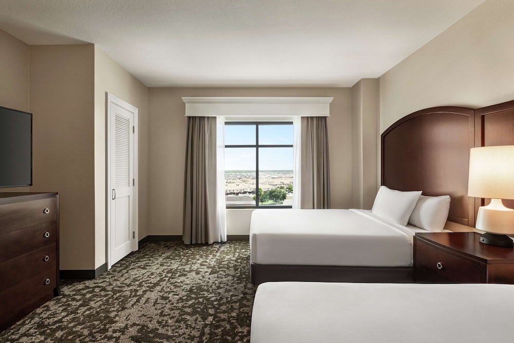 Premium Suite, 1 Bedroom, Accessible, Non Smoking (Roll-in Shower) - Photo 14