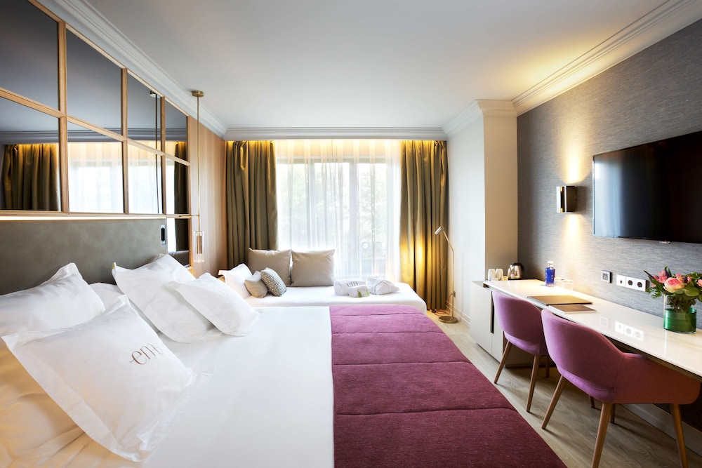 Premium Room - Photo 2