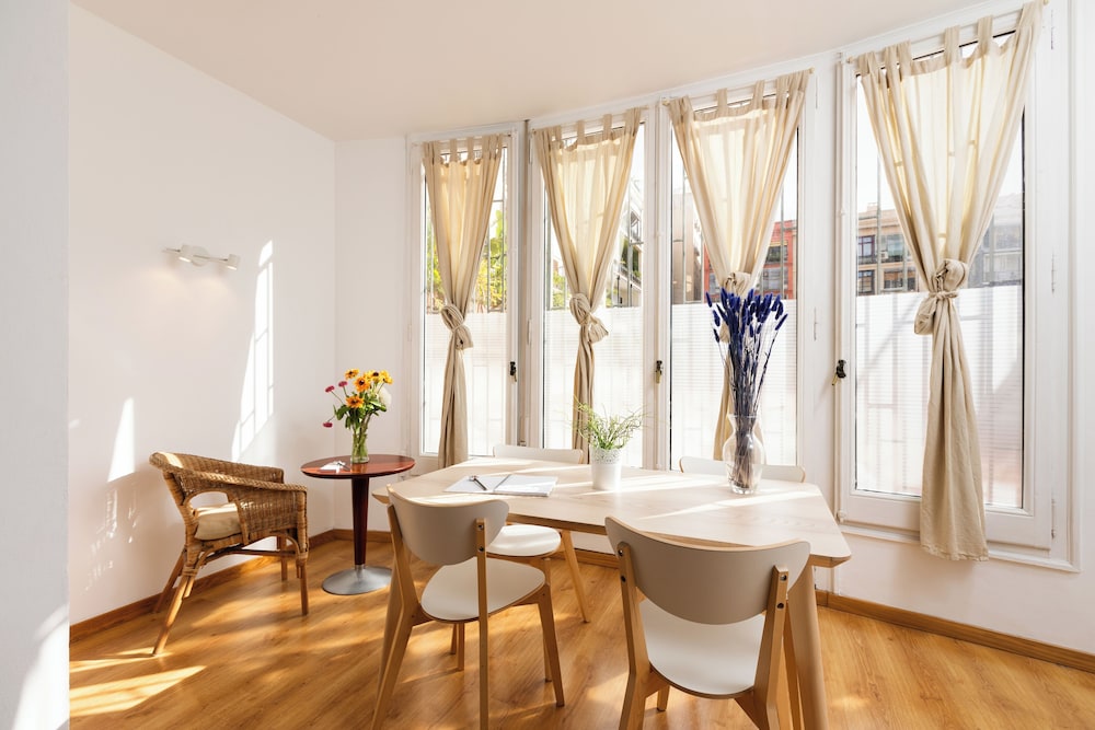 Family Apartment photo 3