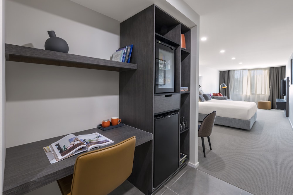 Luxe King Room photo 2