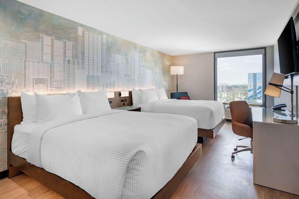 Room, 2 Queen Beds, Non Smoking (Top floor)