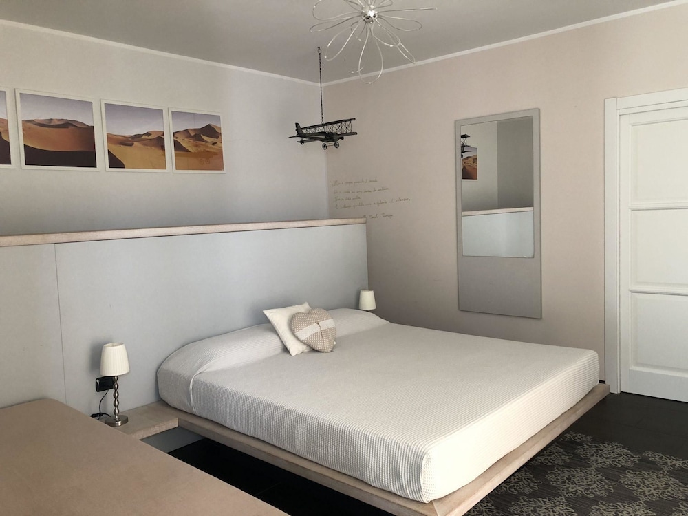 Comfort Double Room, 1 Bedroom, Garden Area (Aeroplanino)