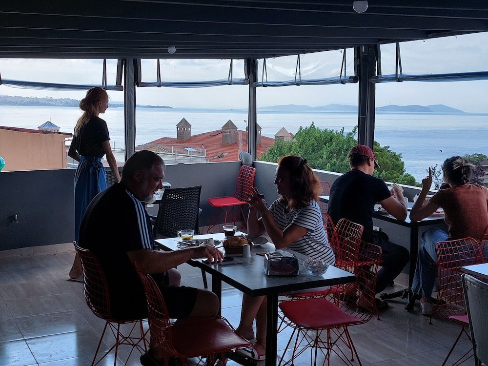 Panoramic Penthouse, Non Smoking, Sea View photo 3