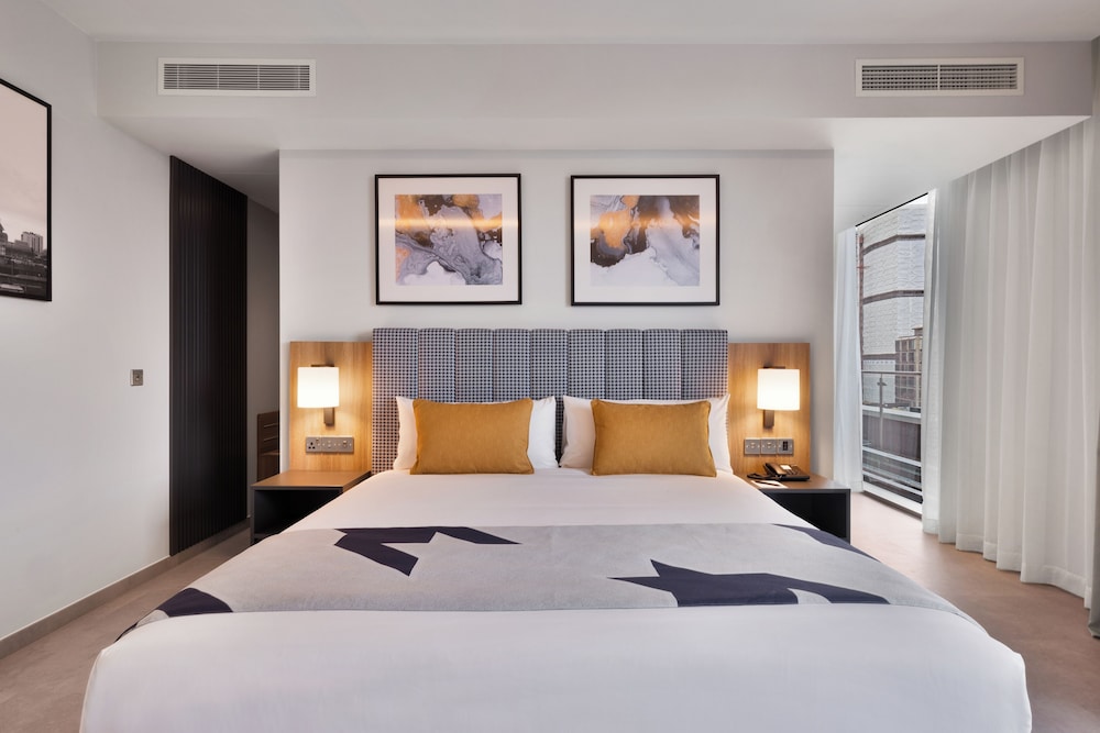 Presidential Suite Package photo 2