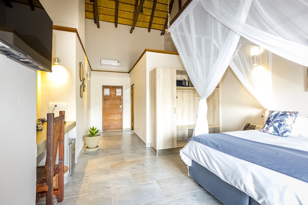 Superior Double Or Twin Room - Photo 4