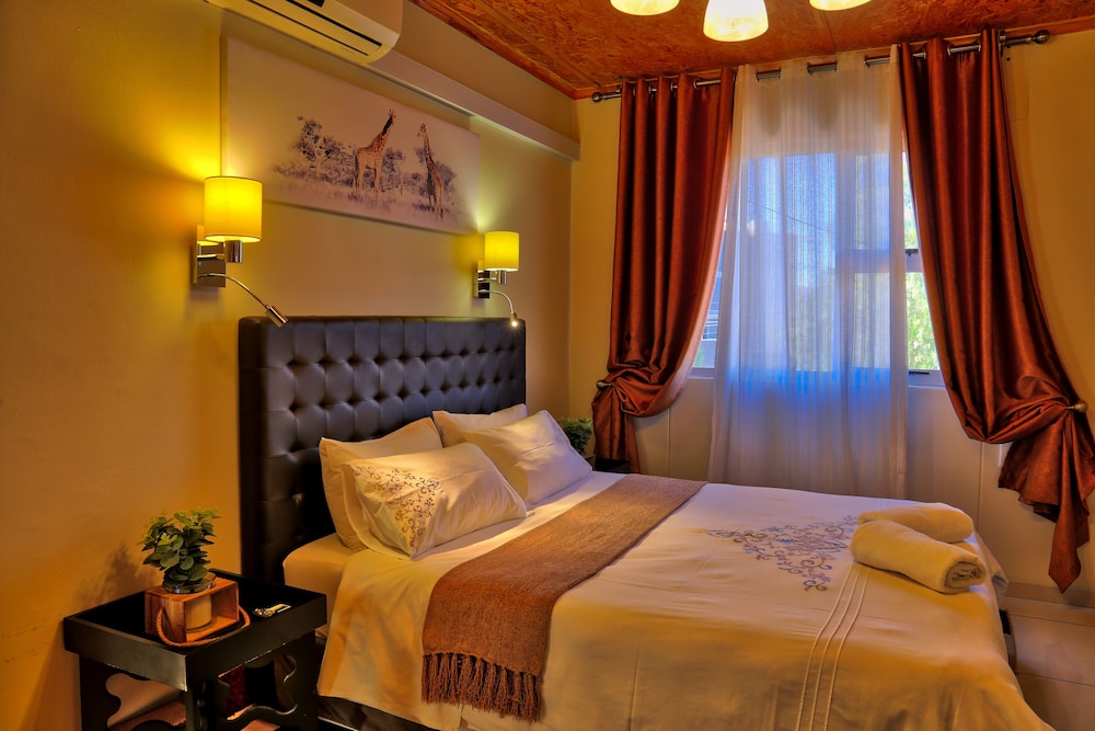 Standard Double Room photo 3