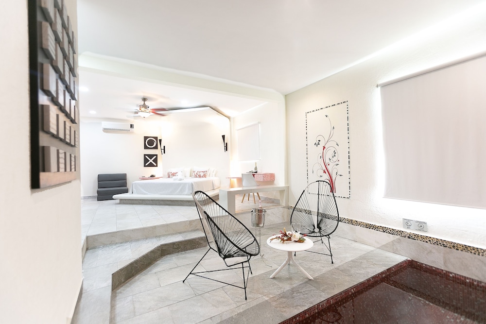 Junior Suite - Photo 1