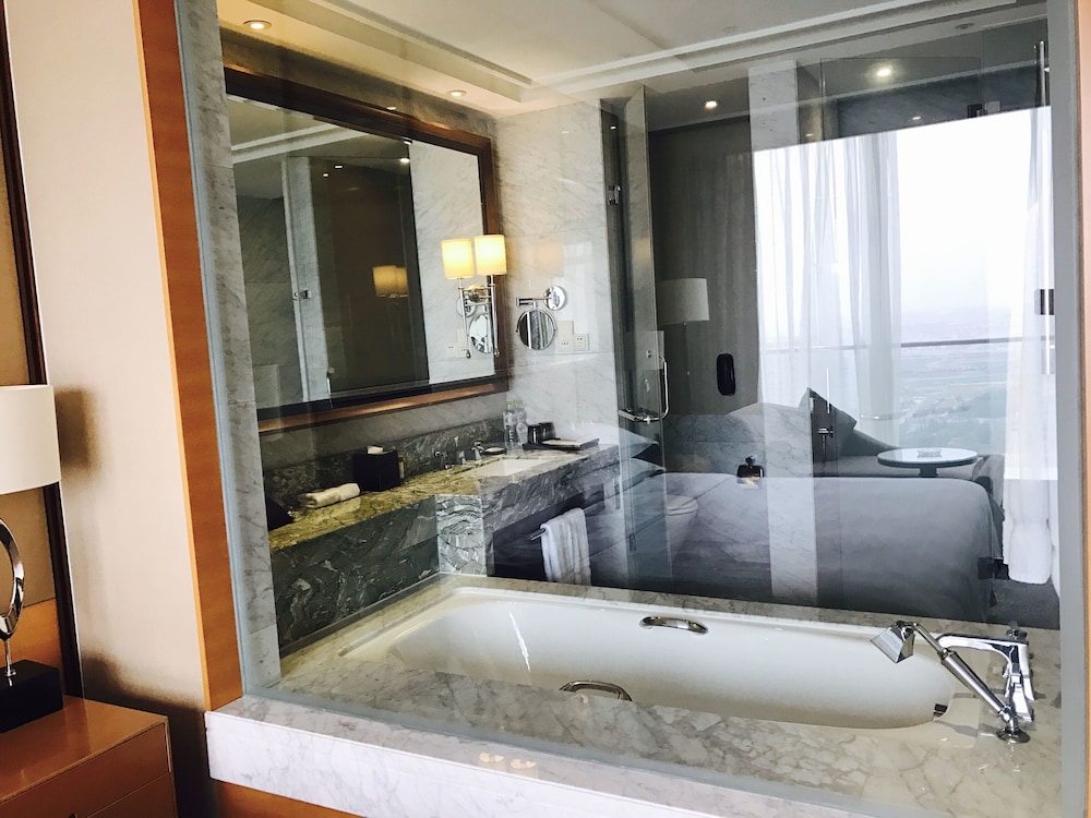 Room, 2 Double Beds - Photo 3