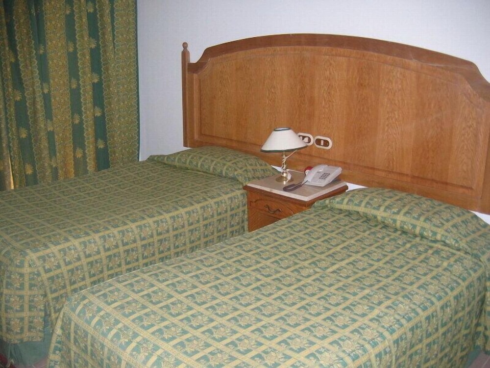 Basic Double or Twin Room photo 2