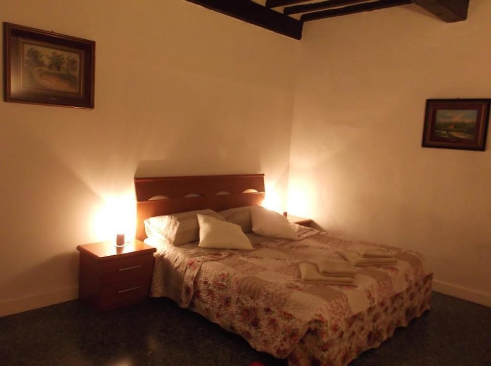 Superior Double Room, Shared Bathroom