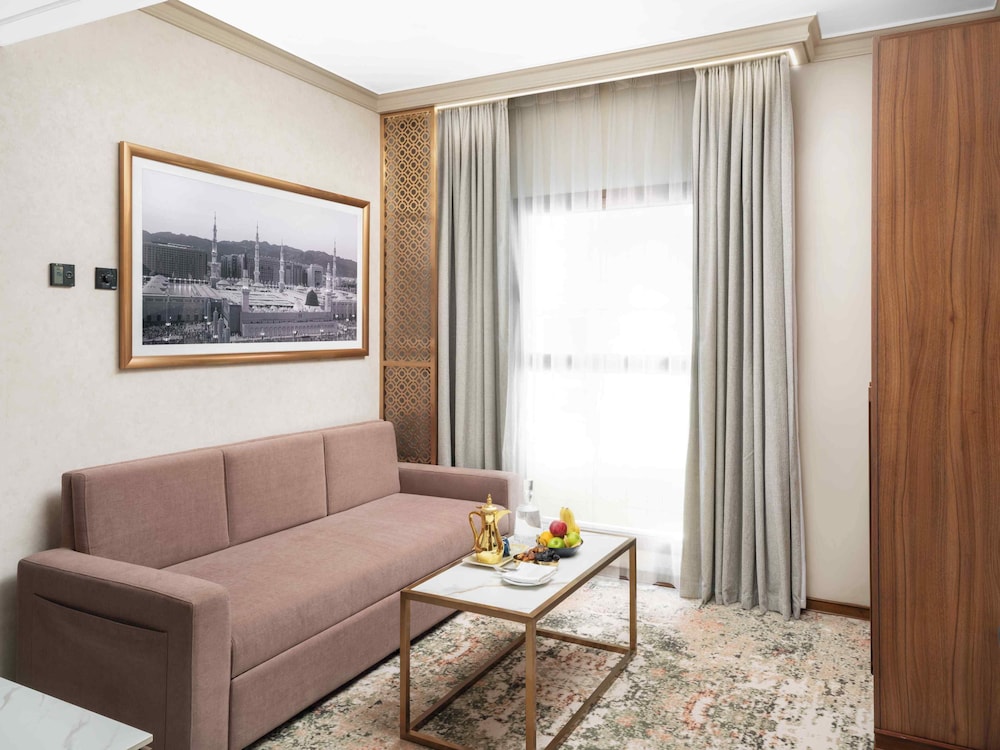 Standard Suite