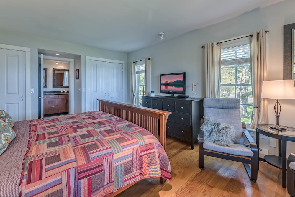 Luna Suite photo 3
