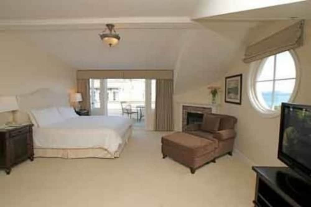 The Magnolia Room photo 1