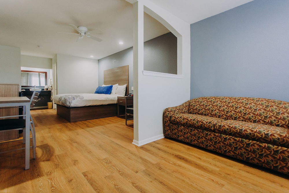 Executive Room, 1 King Bed with Sofa bed, Non Smoking photo 1