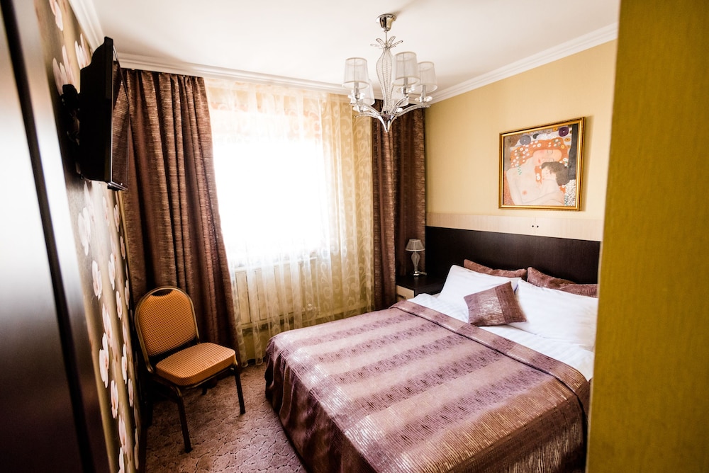 Standard Double Room, 1 Queen Bed photo 3