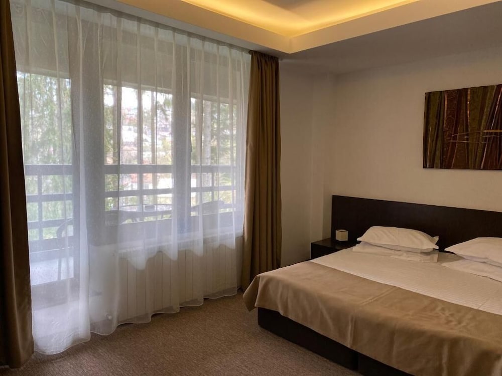 Comfort Double Room, Balcony, Garden View