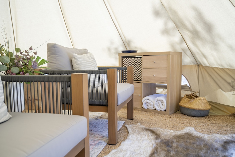 Luxe Bell Tent photo 3