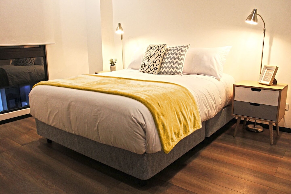 Premium Condo, Non Smoking, Balcony