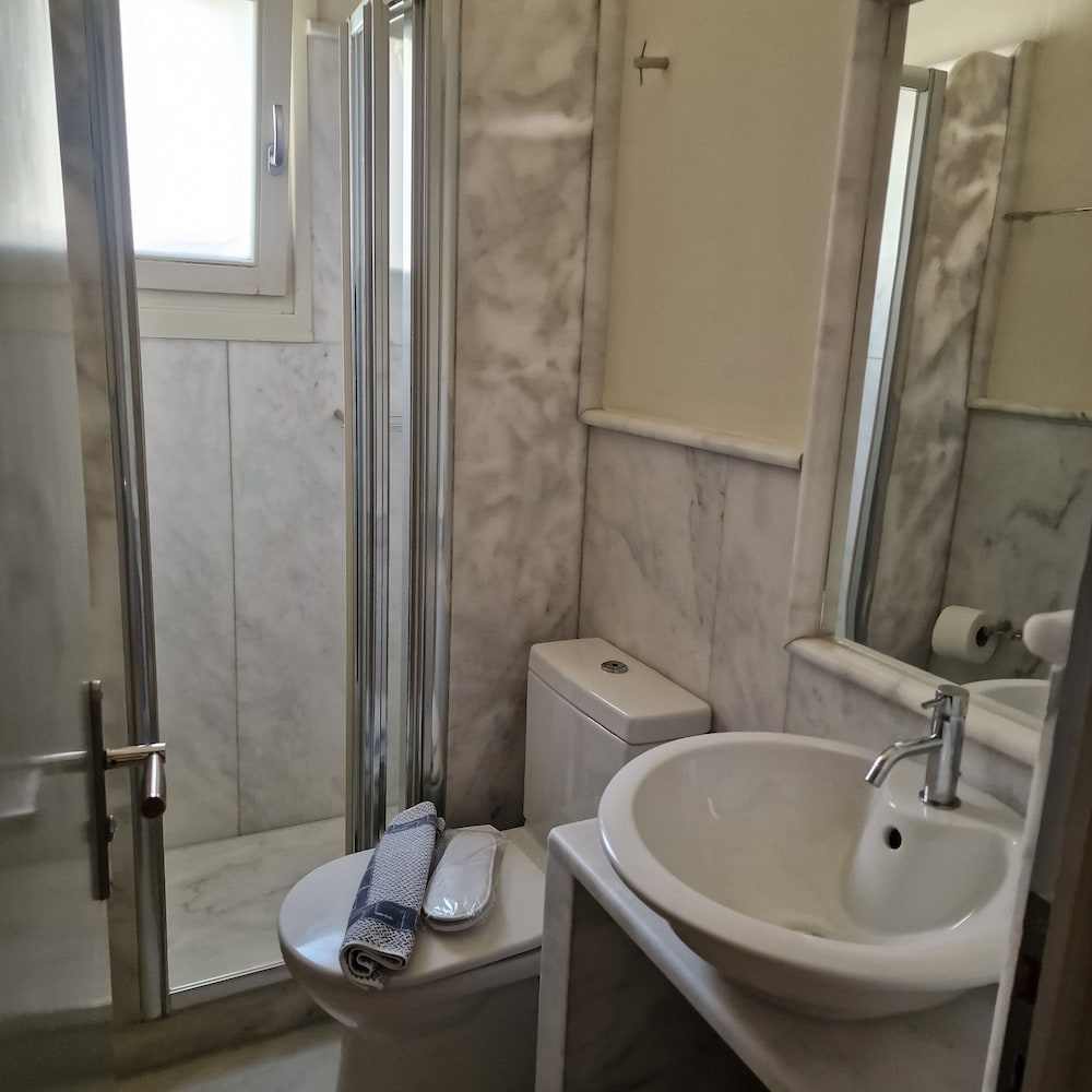 Single Room with Balcony, Garden View photo 2