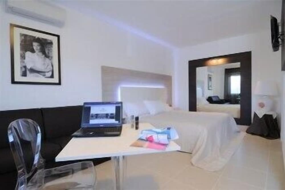 Superior Double Room Single Use