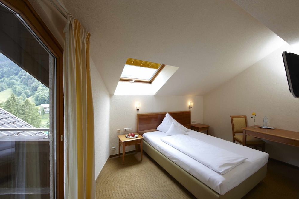 Single Room photo 1