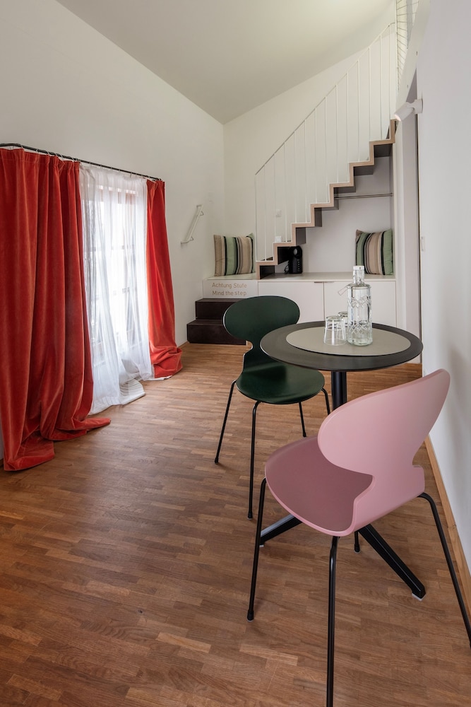 Apartment Climb Up photo 1