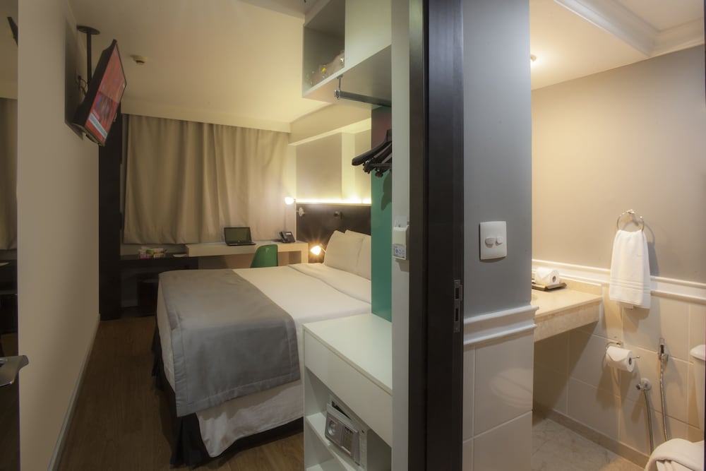 Standard Double Room - Photo 1
