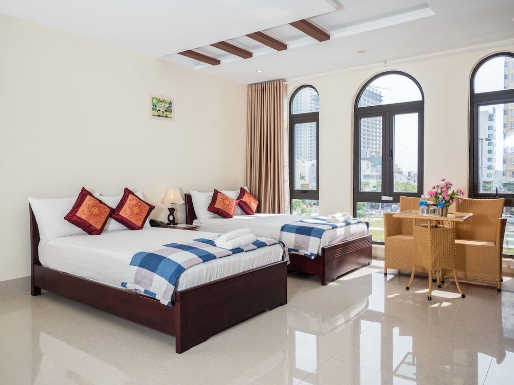 Family Apartment, City View