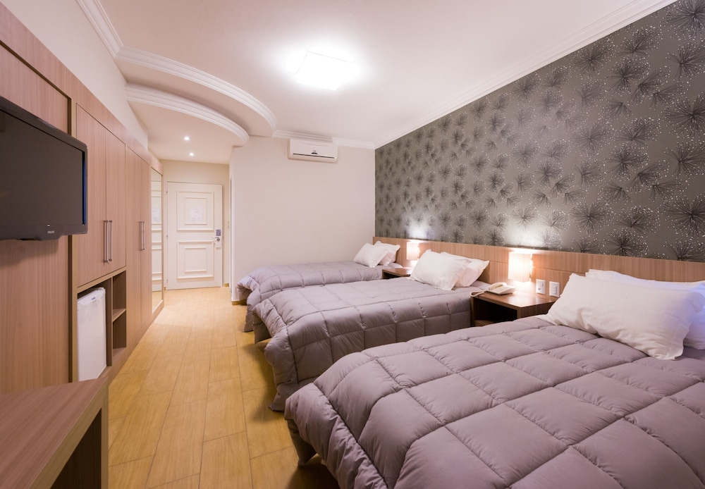 Premier Triple Room - Photo 3