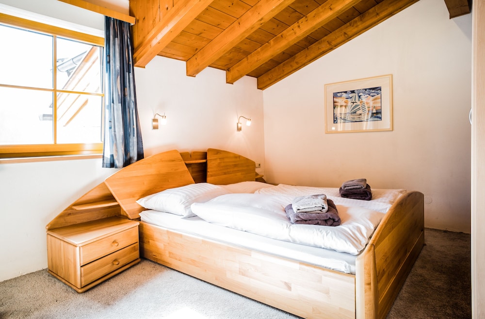 Deluxe Chalet (Maxima) photo 2