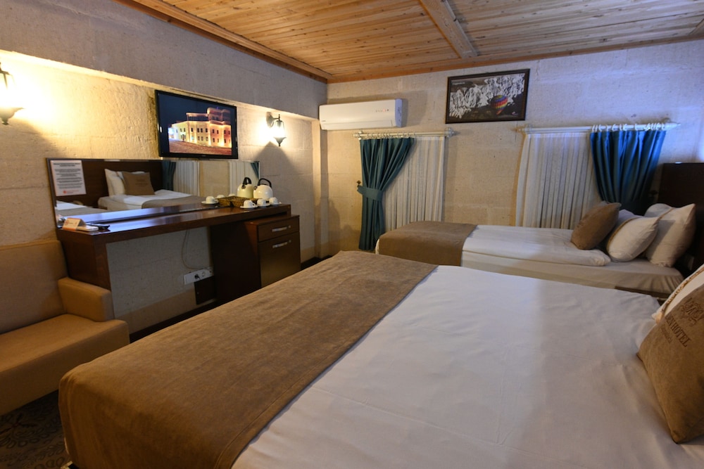 Standard Triple Room, 1 Bedroom photo 3