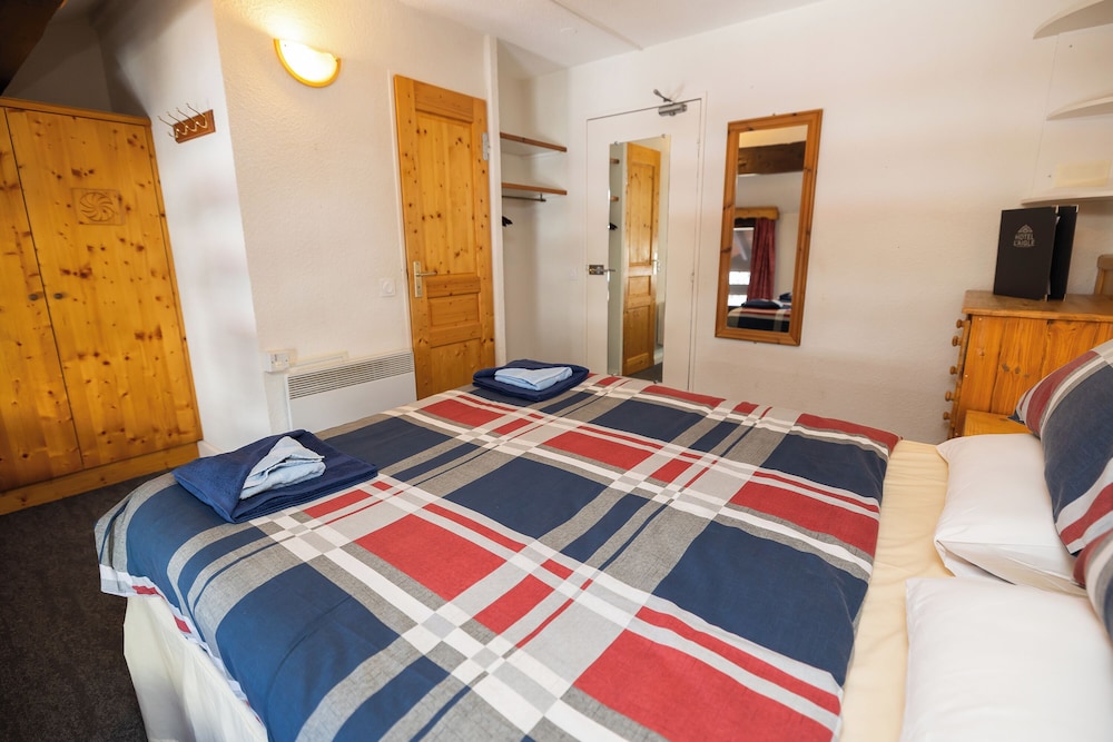 Triple Room (with Double bed and Single Bed ) photo 2