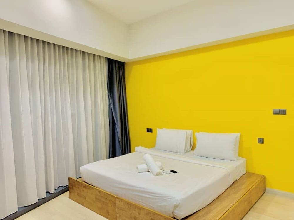Luxury Apartment, 2 Bedrooms, City View