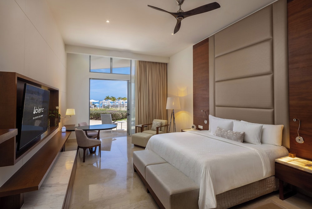 Royale Junior Suite Ocean View