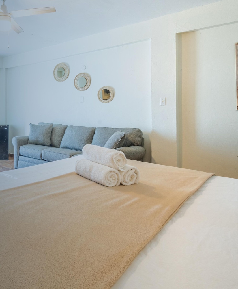 Basic Double Room