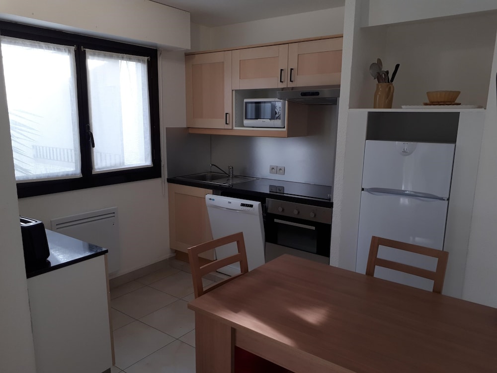 Apartment Single space 2 People 1 Baby Balcony photo 2