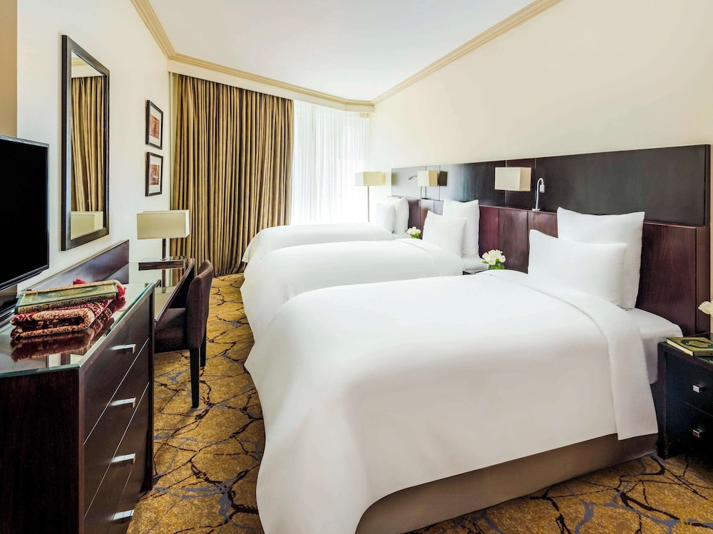Classic Room, 3 Twin Beds photo 1