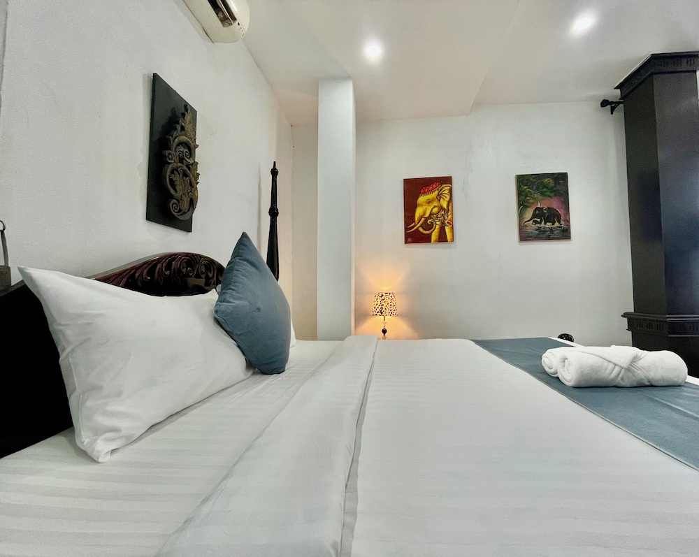 Double Room, City View - Photo 4