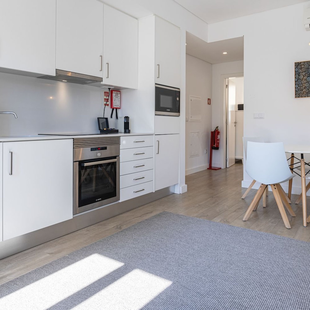 Apartment photo 2