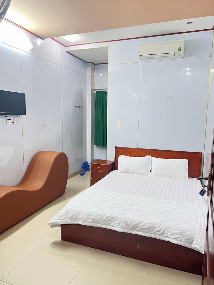 Standard Double Room, 1 Queen Bed, Non Smoking photo 1