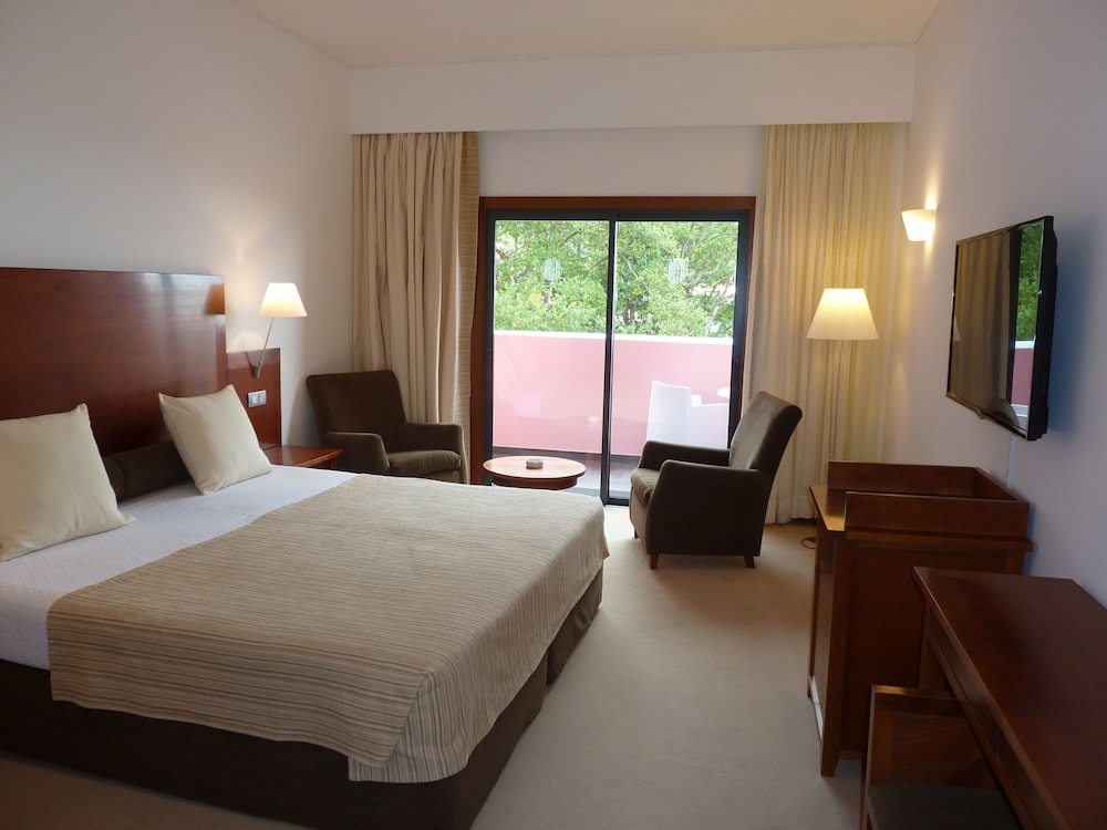 Standard Double or Twin Room - Photo 4
