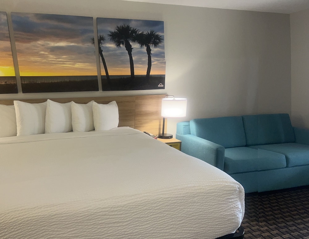 Executive Room, 1 King Bed, Non Smoking - Photo 2
