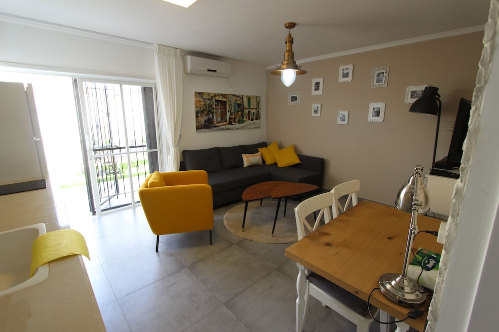 Deluxe Apartment, 1 Bedroom, Kitchen, Garden Area photo 1