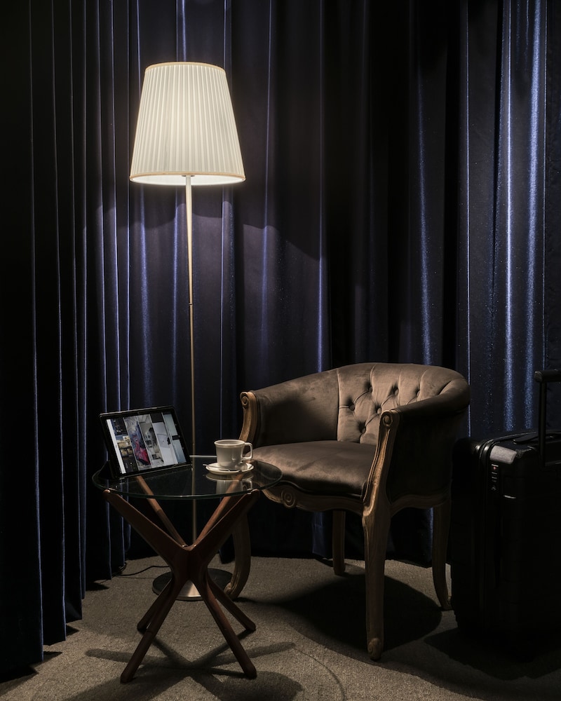 Audiophile's Listening Room "TRAVELLING ROOM" by Takamasa Aoki - Photo 2