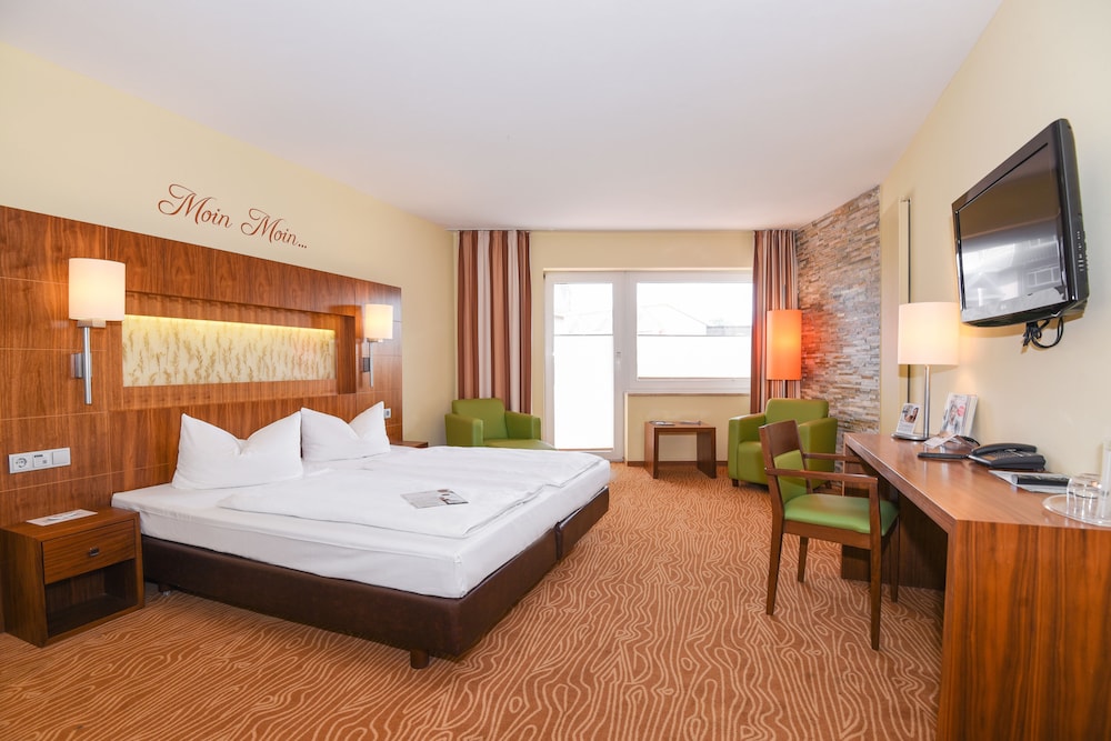 Comfort Double or Twin Room, Balcony - Photo 1