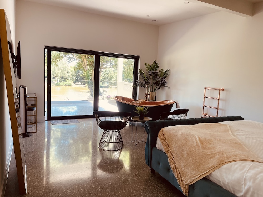 Exclusive Apartment photo 1