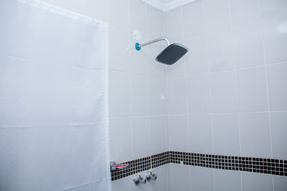 Deluxe Room, 1 Large Twin Bed, Non Smoking photo 3