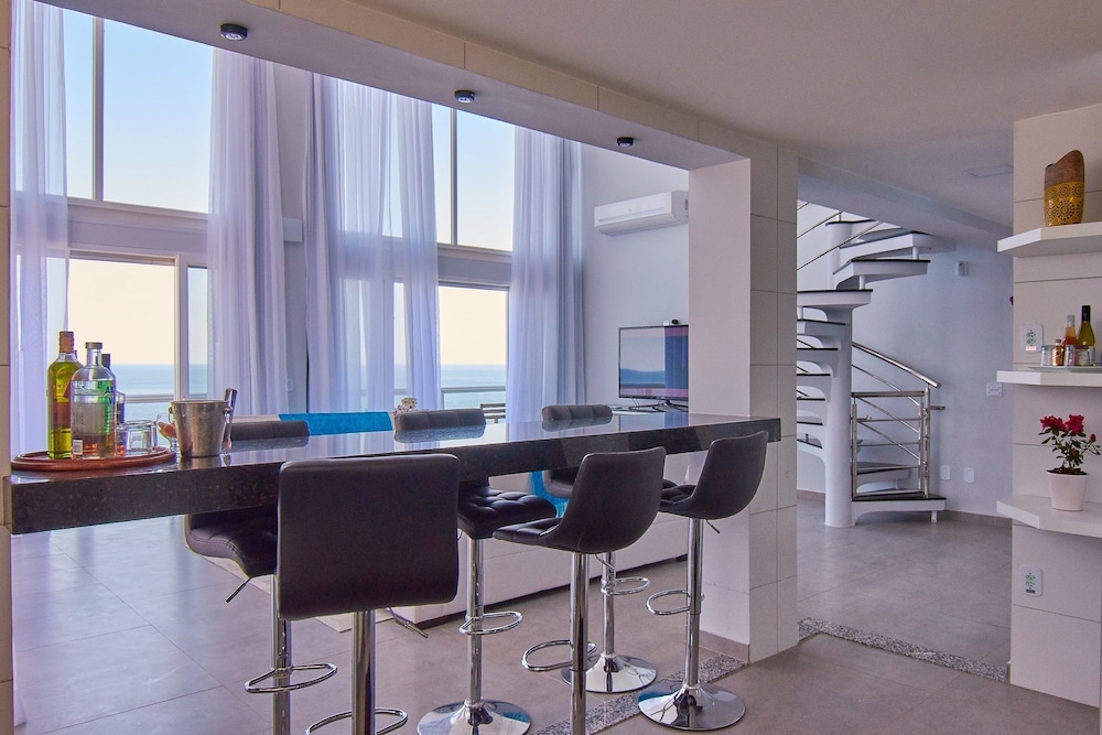 Presidential Apartment, Ocean View photo 3