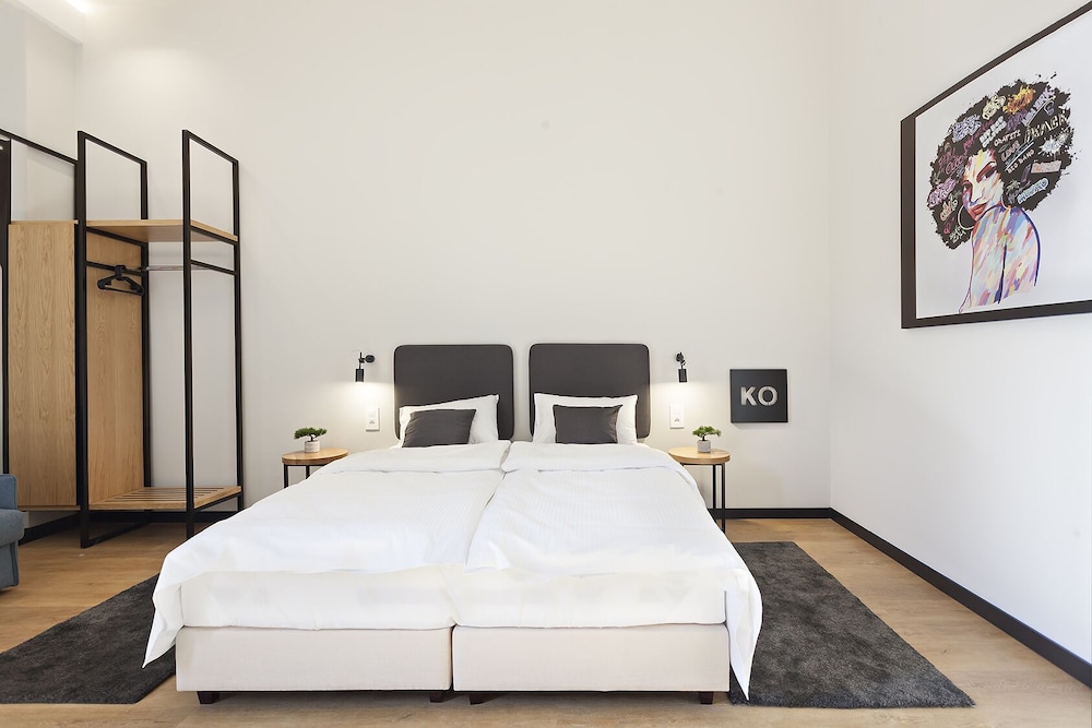 Superior Double or Twin Room - Photo 4