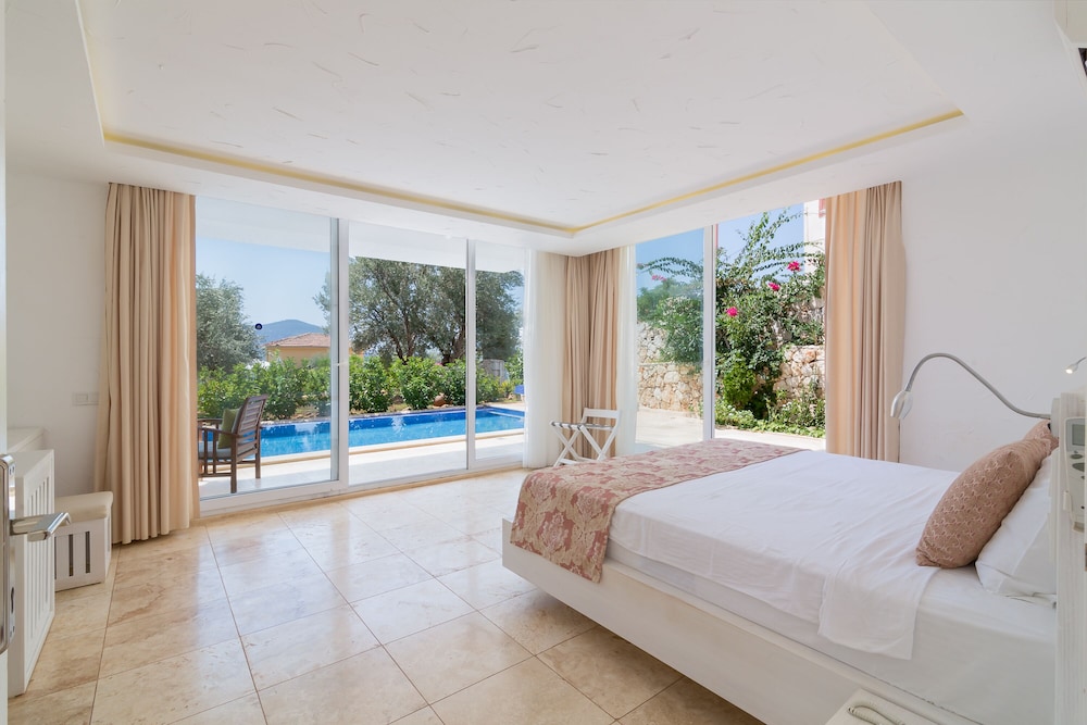 Chambre Deluxe, piscine privée, vue jardin (Master)